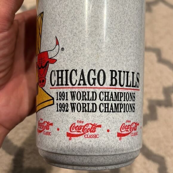 VTG Chicago Bulls Cup Champion Sip Cup 1991 & 1992 NBA World Champions no lid - Picture 3 of 8